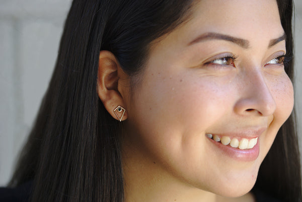 PYRAMID SHAPE ONYX EARRINGS